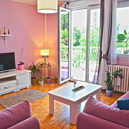 Dorcol Downtown Sunset Apartment *