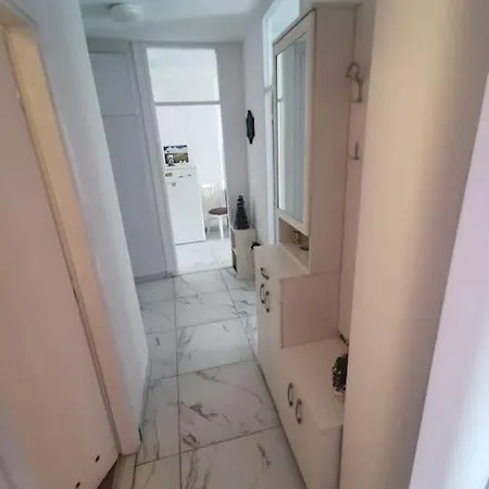 Dorcol Downtown Sunset Apartment Belgrade